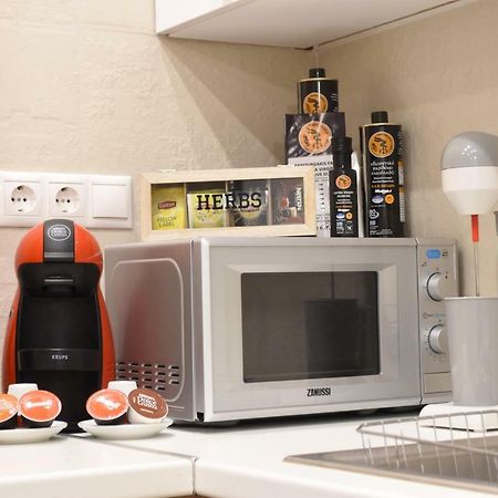 Heliconia Deluxe Apt Must Apartment Солун Екстериор снимка