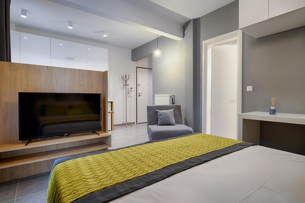 Heliconia Deluxe Apt Must Apartment Солун Екстериор снимка