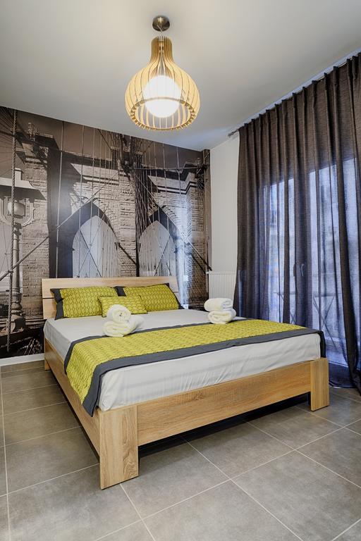 Heliconia Deluxe Apt Must Apartment Солун Екстериор снимка