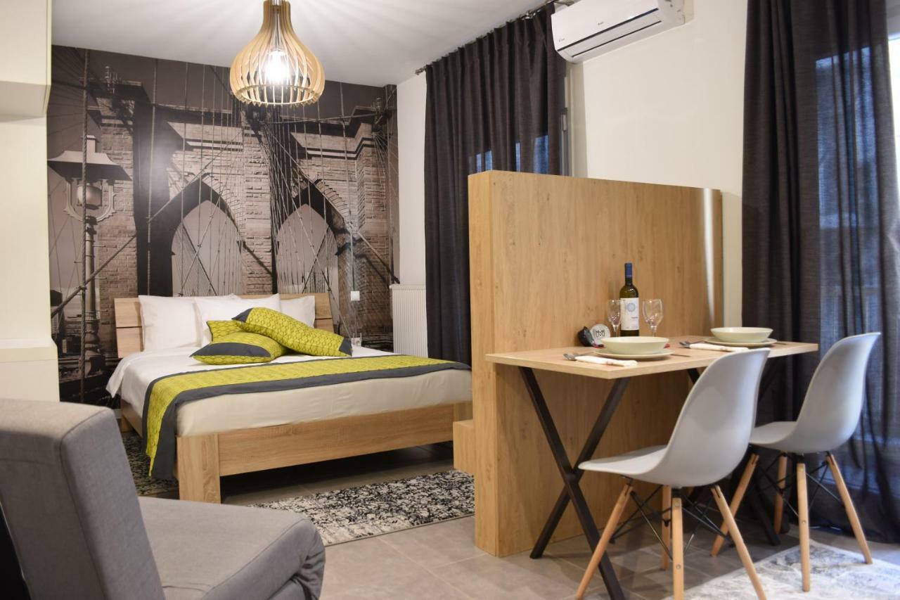 Heliconia Deluxe Apt Must Apartment Солун Екстериор снимка
