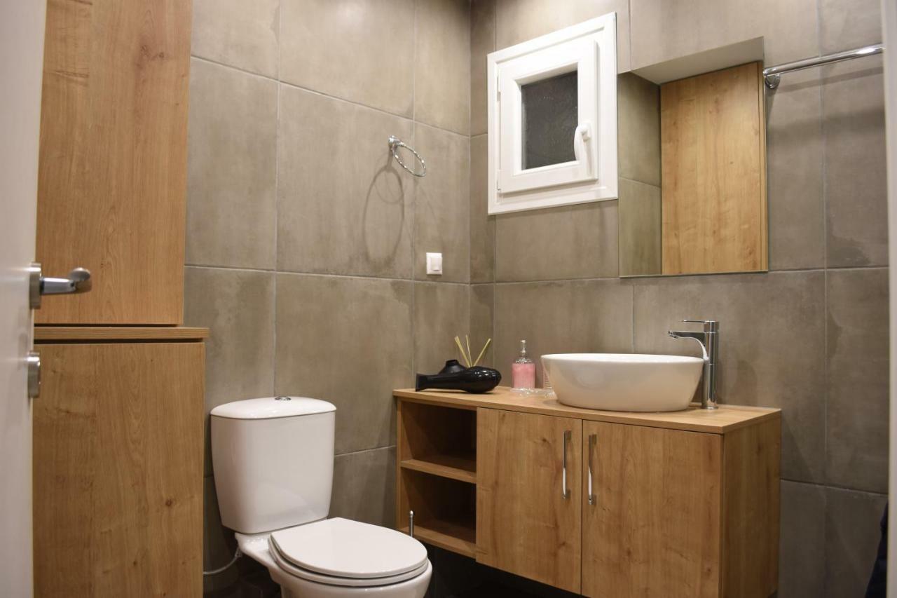 Heliconia Deluxe Apt Must Apartment Солун Екстериор снимка